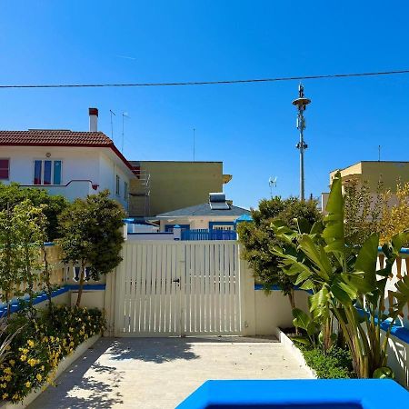 Villa Ranieri-Casa Con Vista A Campo Di Mare Torre San Gennaro Luaran gambar