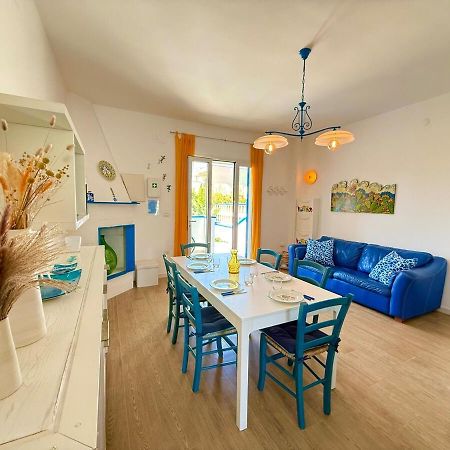 Villa Ranieri-Casa Con Vista A Campo Di Mare Torre San Gennaro Luaran gambar